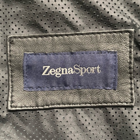 Leather Jacket - Picture 4 of 6